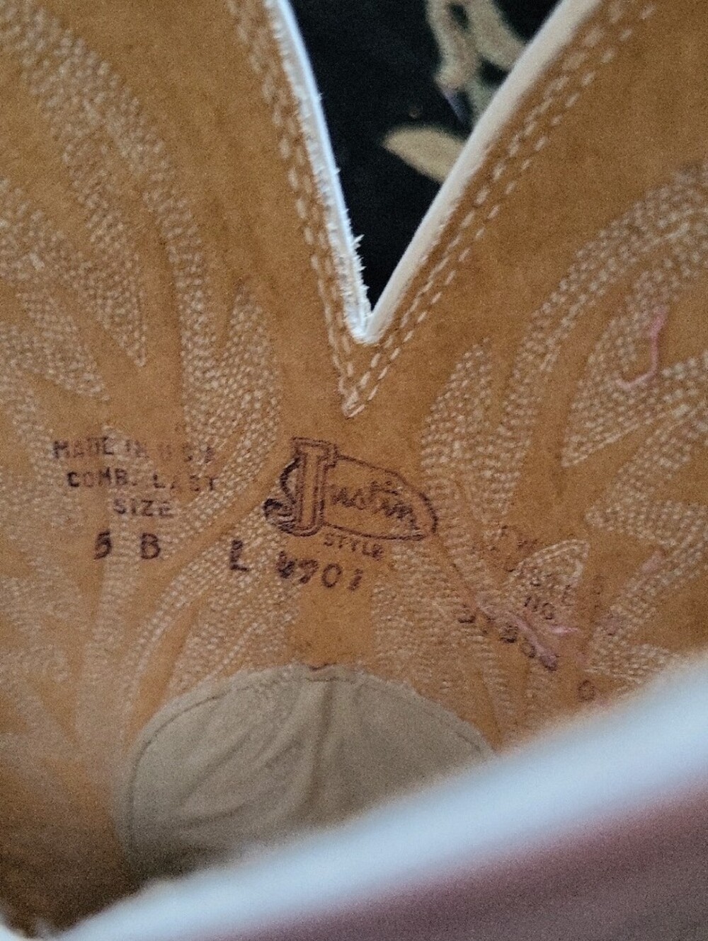 Justin Womens Boots - Picture 5 of 5